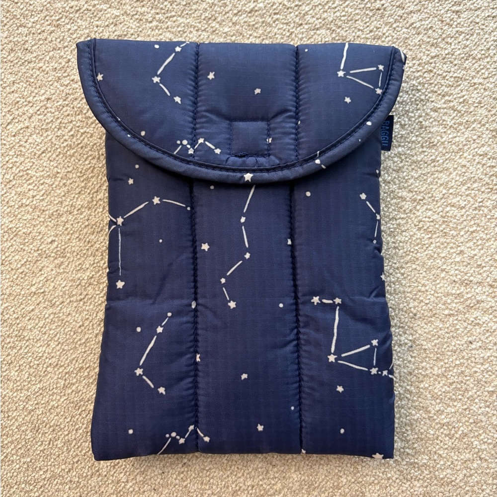 BAGGU Puffy Tablet Sleeve 8”